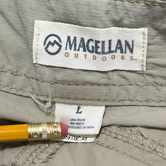 Magellan Shorts Large Womens‎ Tan Hiking Outdoors Active Bottoms Resort - Picture 4 of 10